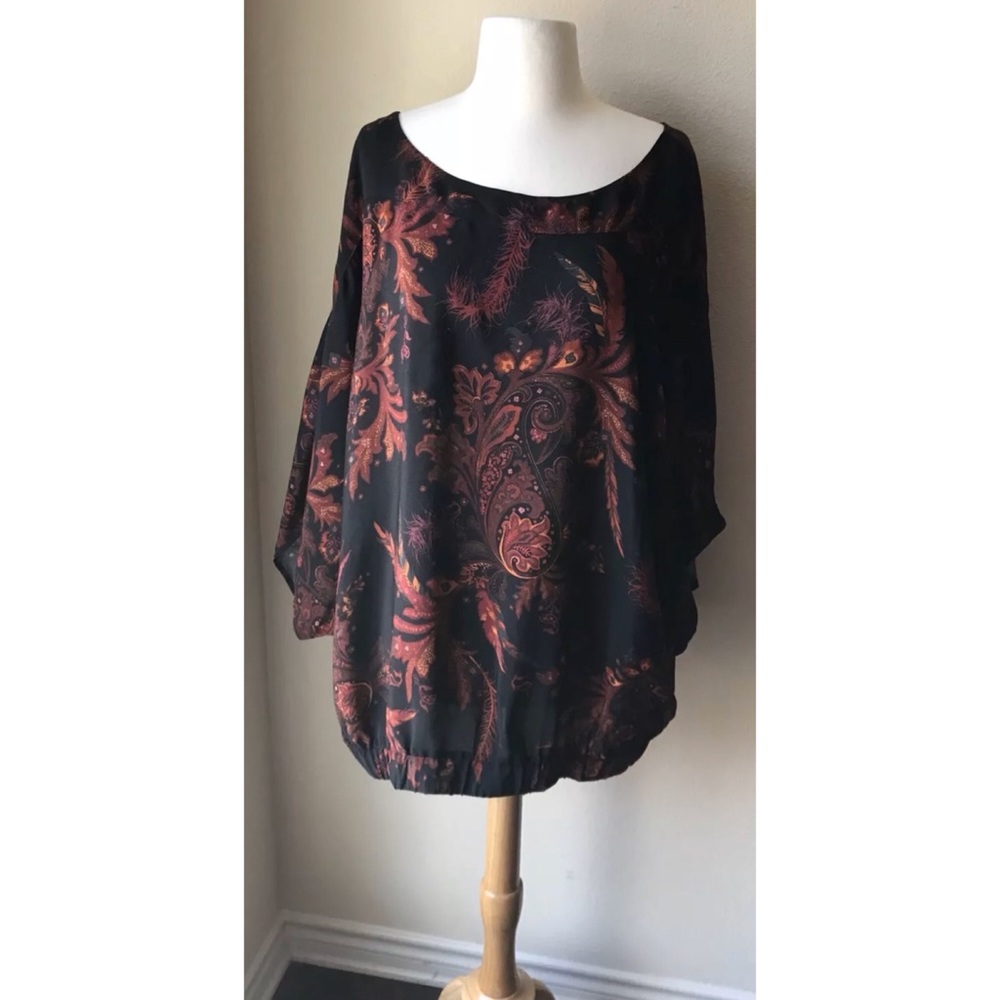 MONSOON Size 18 Black Paisley Top Bat Wing Style